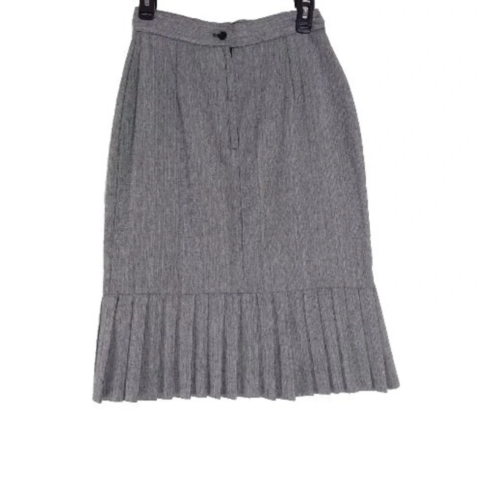 Michele Size 10 Skirt Button Zipper Back Pleated‎ Hem Gray Pencil VTG